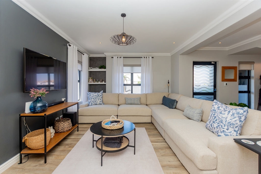 4 Bedroom Property for Sale in Calypso Beach Western Cape